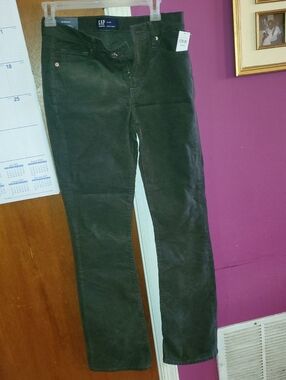 GAP Dark Forest Green Corduroy Straight Pants